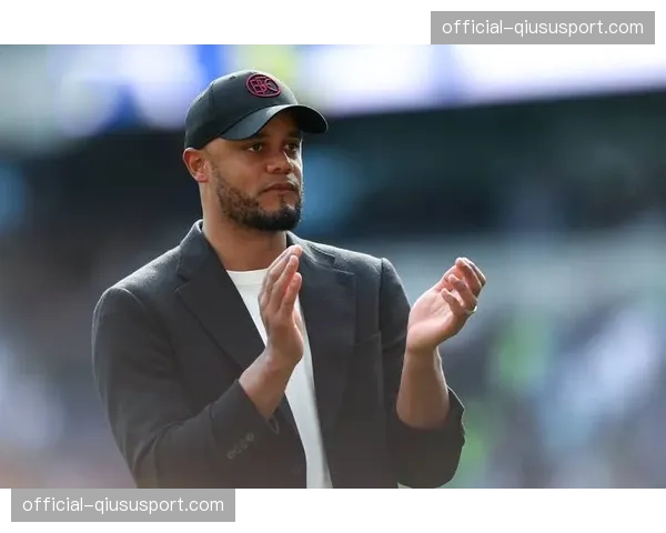 官方：拜仁慕尼黑主帅确认下赛季继续留任